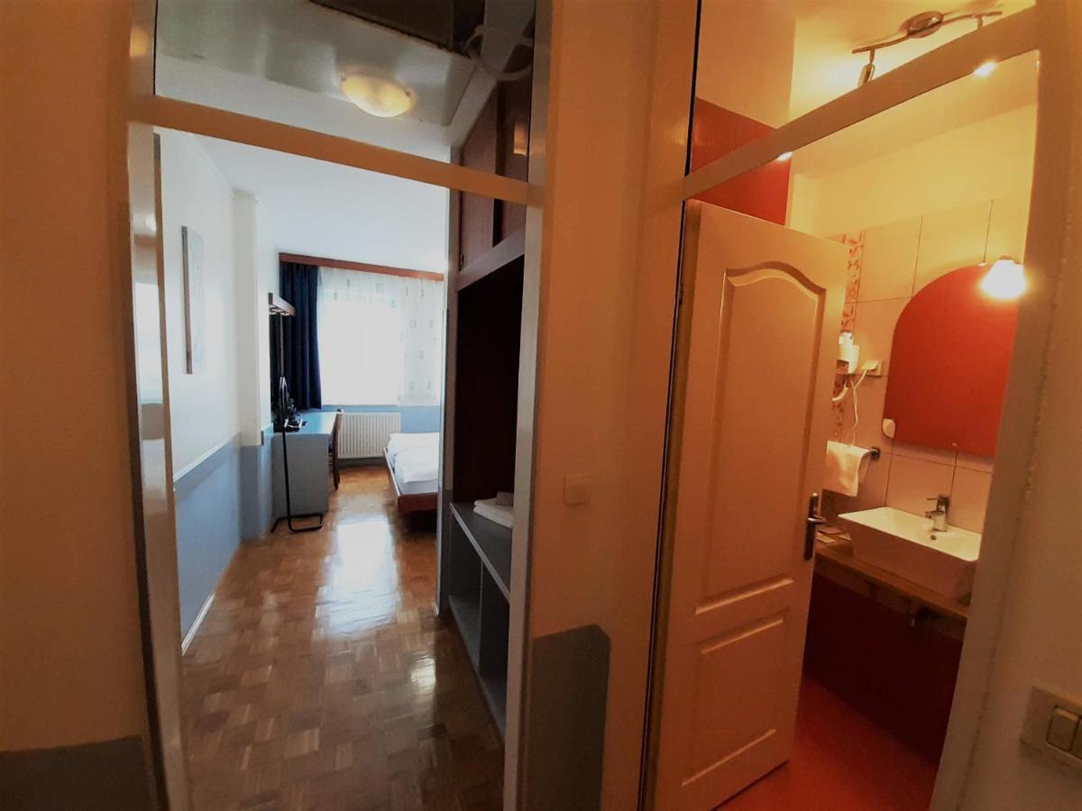 Rooms Vodisek - Depandansa Hotela Capris Capodistria Boutique Exterior foto